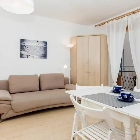 Jantar Apartamenty-port Ul.towarowa