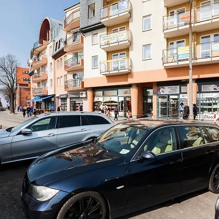 Jantar Apartamenty-port Ul.towarowa *