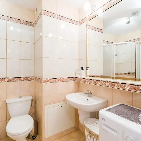 Jantar Apartamenty-port Ul.towarowa *