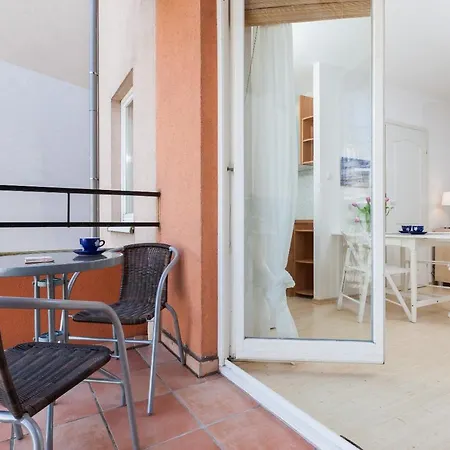 Jantar Apartamenty-port Ul.towarowa *