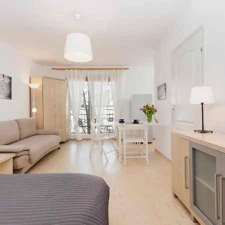 Port Str Towarowa By Jantar Apartment