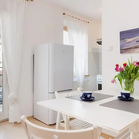 Port Str Towarowa By Jantar Apartment