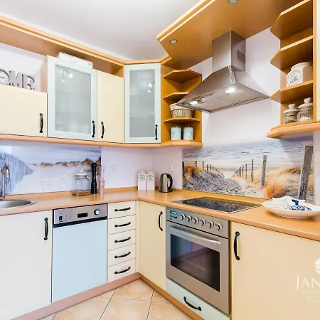 Jantar Apartamenty-port Ul.towarowa
