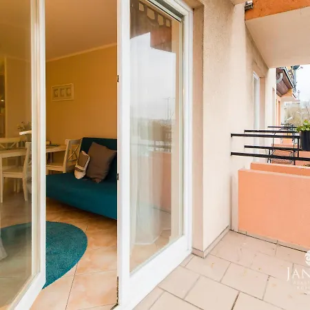 Jantar Apartamenty-port Ul.towarowa Apartament Kołobrzeg
