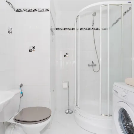 Apartament Jantar Apartamenty-port Ul.towarowa *