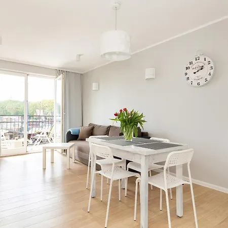 Port Str Towarowa By Jantar Apartment *