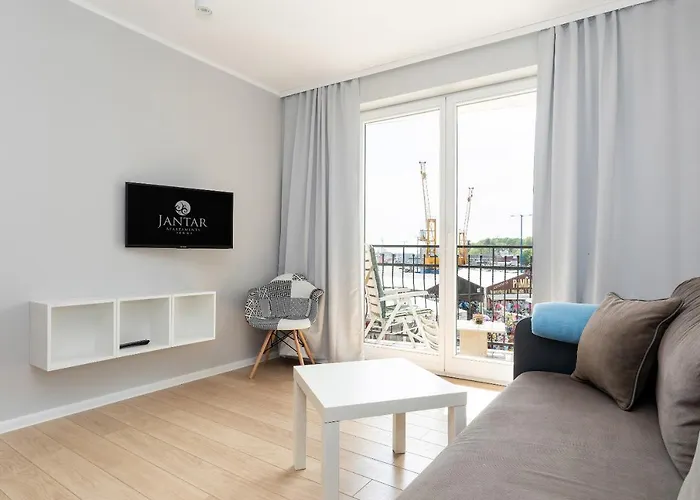 Port Str Towarowa By Jantar *